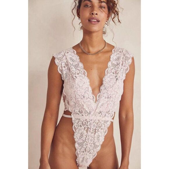 We Are HAH Cut to the Chase Bodysuit Womens L Naked Truth Pink Lace Lingerie NWT - Picture 2 of 7